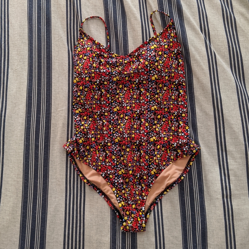 BNWOT J. Crew Factory floral one piece swimsuit - size medium